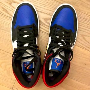 New without box Jordan Lakers